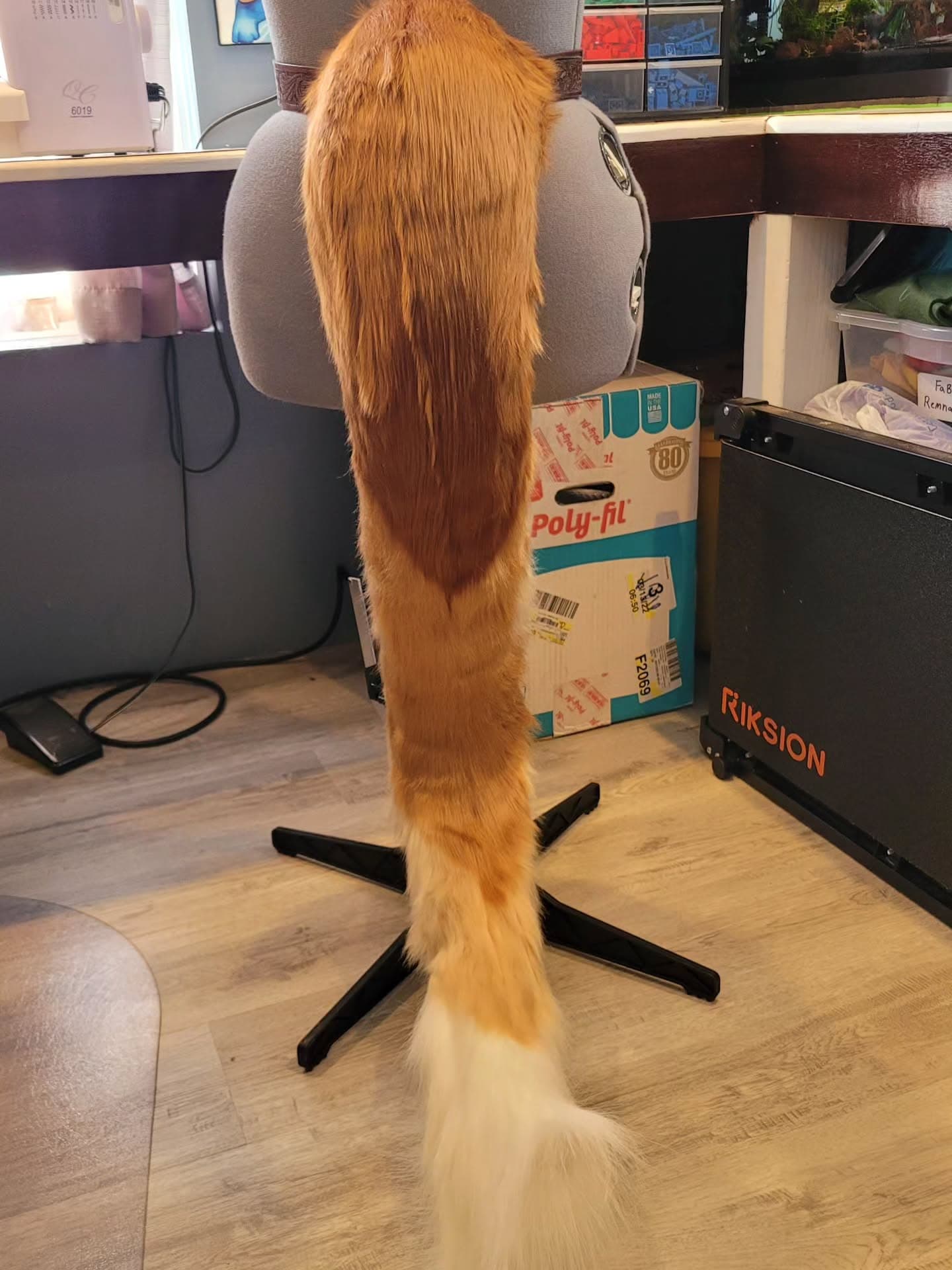 Vixen Tail — Fox Tail tail, full-length view