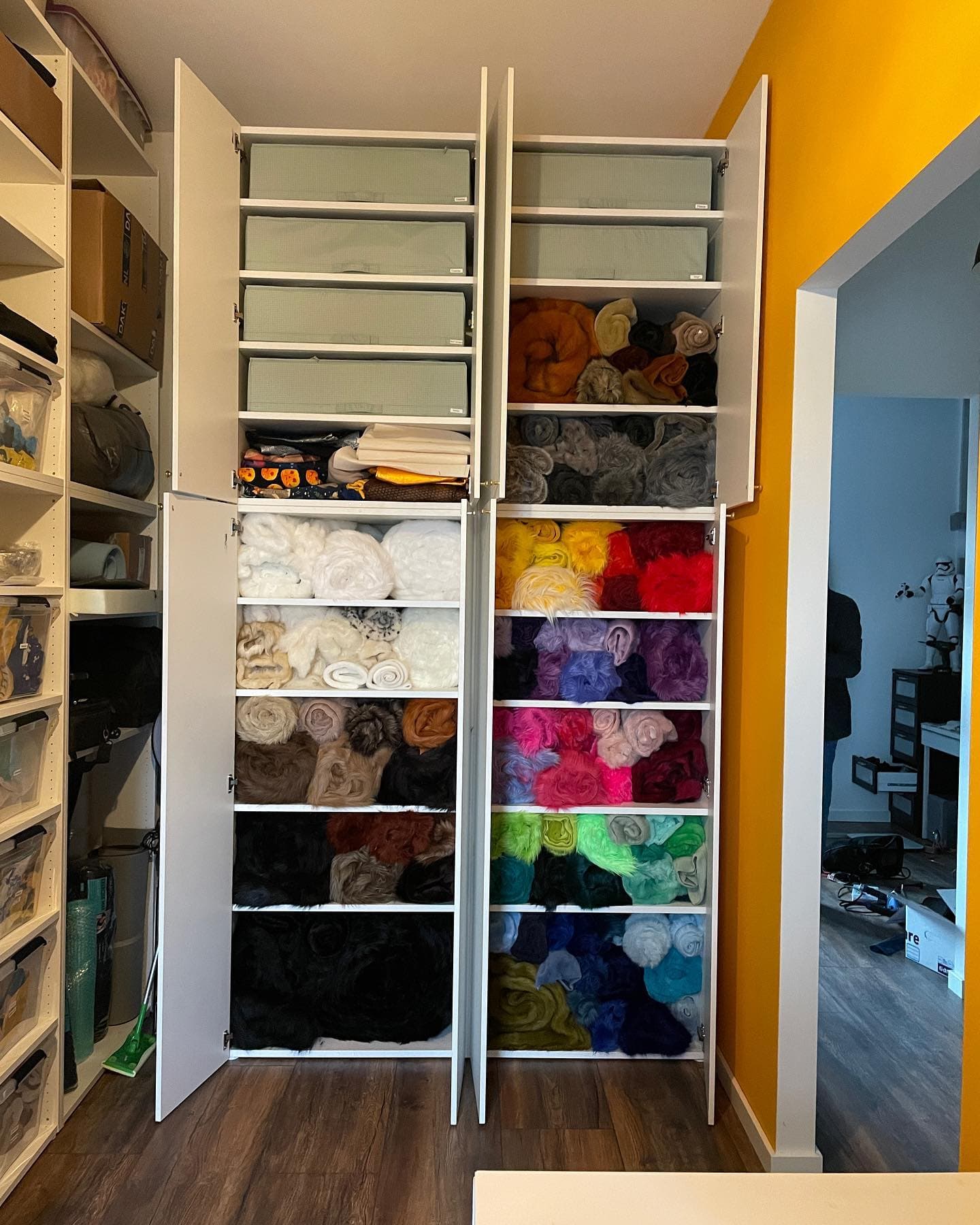 Cabinets of faux fur, sorted by colour